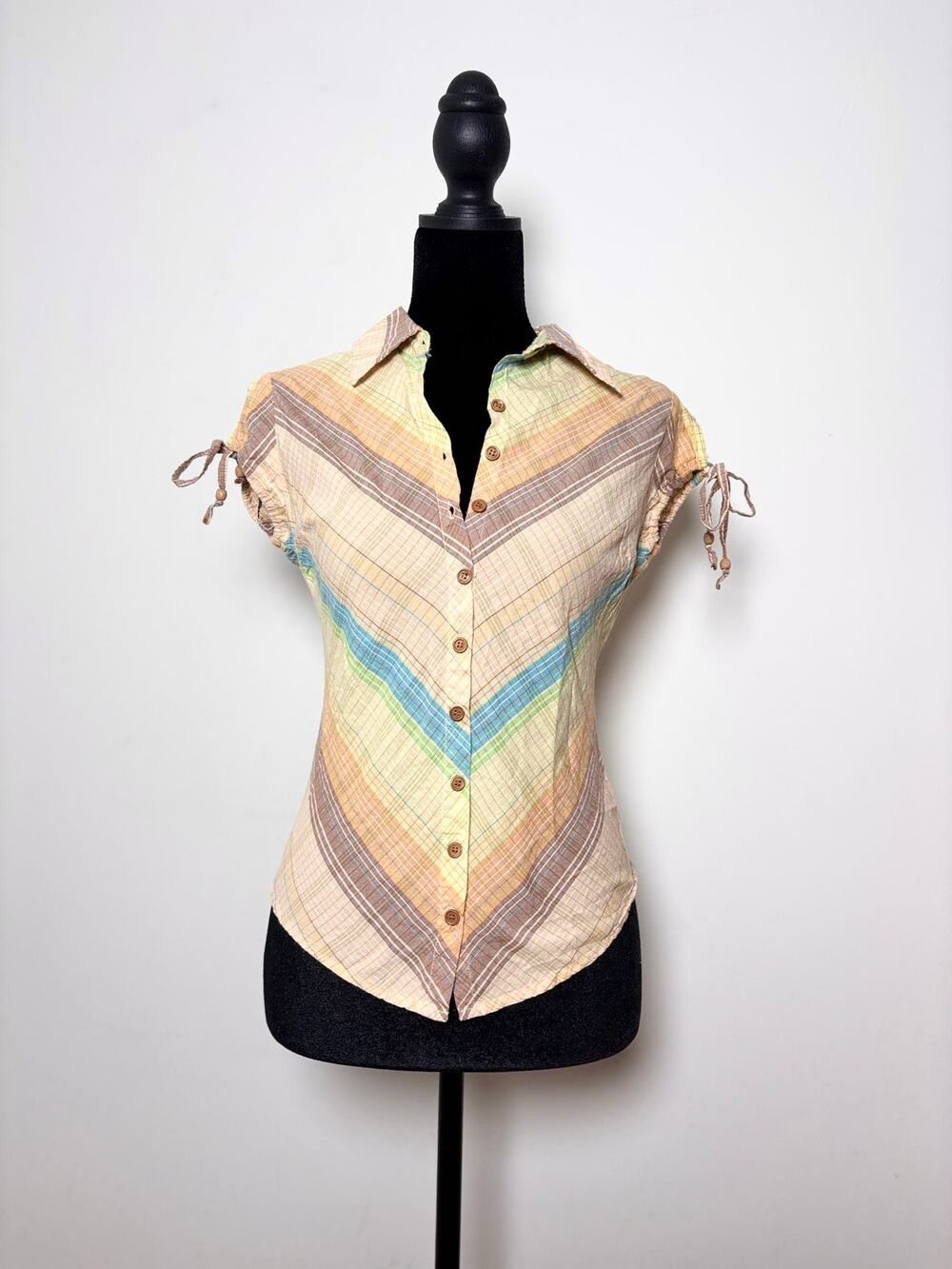 Vtg Y2K Tilt Butter Yellow Blue Chevron Plaid Fitted Button Down Cap Sleeve Top